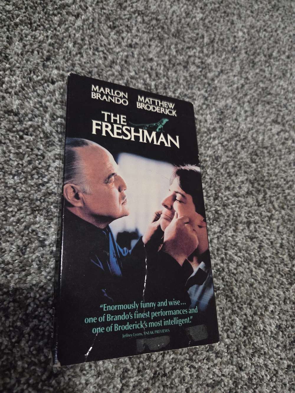 The Freshman (VHS,1990) Marlon Brando Matthew Broderick